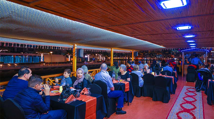 dhow dinner cruise dubai